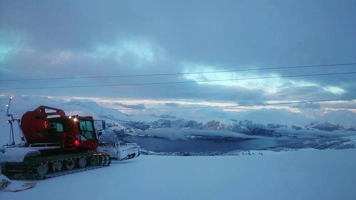 Siste vinterferiedag!
Det har vore ein hektisk vin.