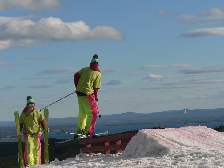 satte kameran på långslutartid och skyndade mig . Foto: självutlösare... Åkare: Julle och Julius.