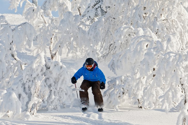 Lite offpist. Foto: Peter Igelhammar. Åkare: Ola Hansson.