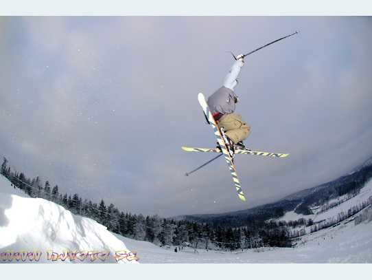Danne gör en feting Mute. Foto: Magnus Hansson. Åkare: Daniel Karlsson.