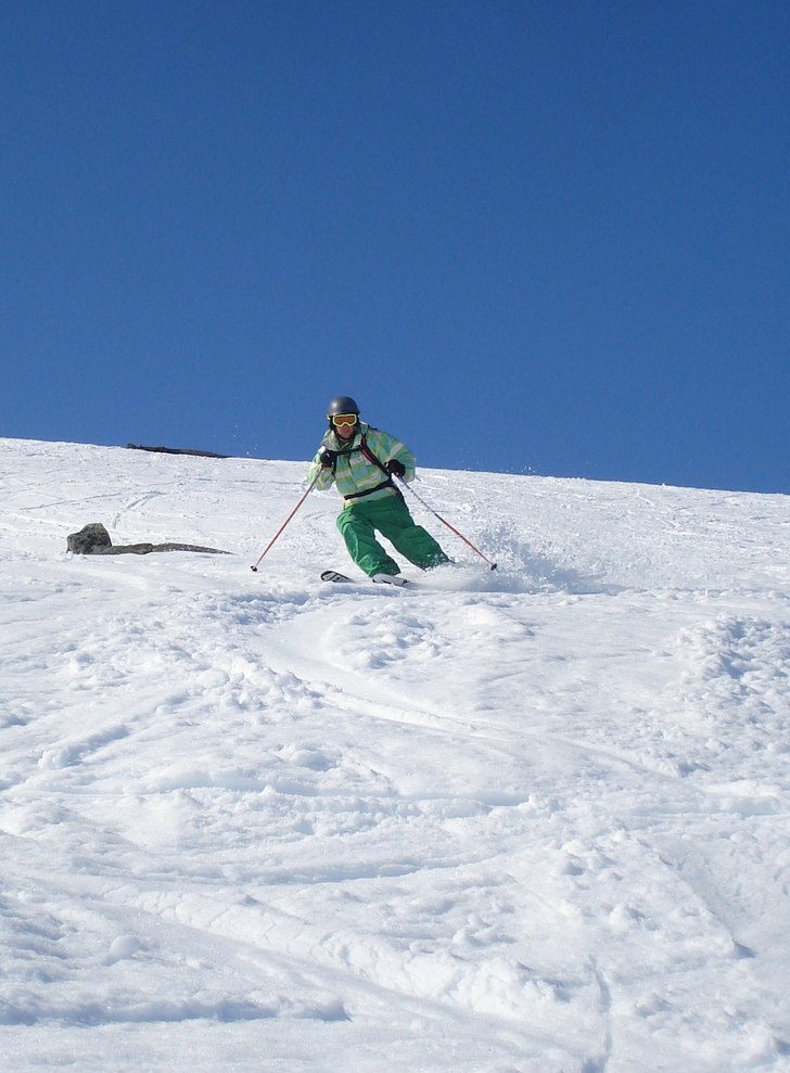 Lite skön åkning efter NM i våras.. Foto: Fredrik Nordqvist. Åkare: Andréas Blom.