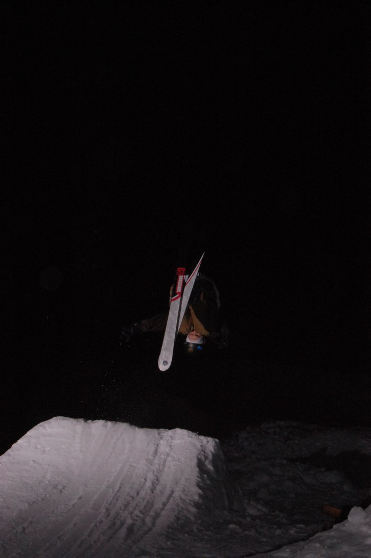 Frontflip. Foto: Robin Molin. Åkare: Moses Nymark (jag).