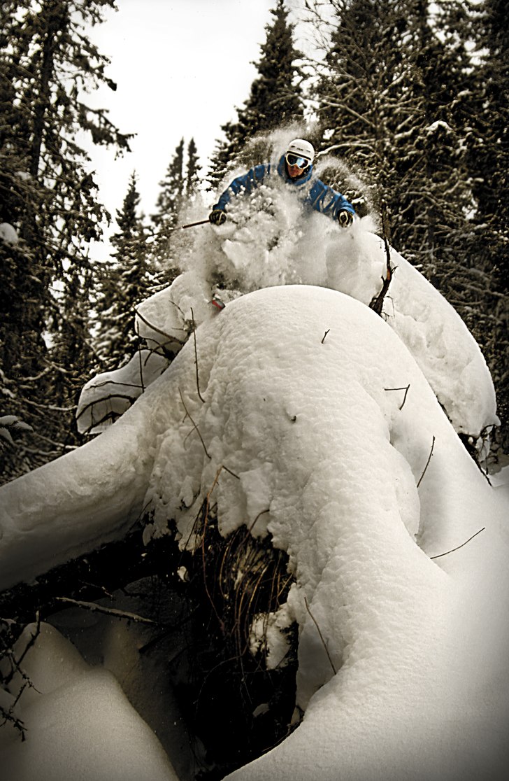 här är en lite mindre orange variant av denna sk. Foto: joakim hayland. Åkare: Alric Ljunghager.
