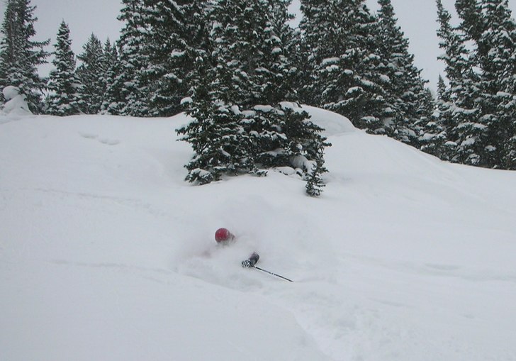 mycket snö i JH.... Foto: anders lindgren. Åkare: jonas annerud.