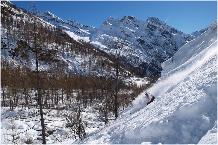 Foto: Gustav Holmer. Åkare: Jerry Bengtsson.
