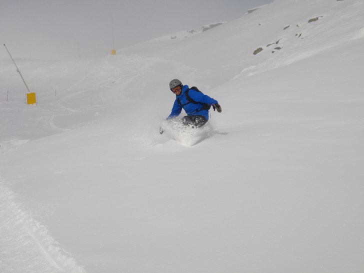 Foto: Mackan J. Åkare: TobiasRydberg.