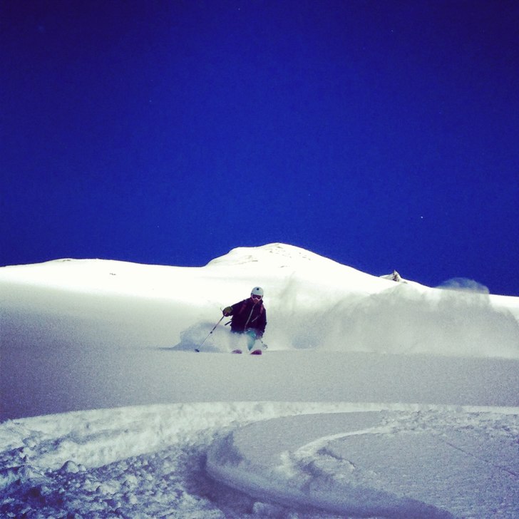 25/1 -14, en episk lördag i Mayrhofen och uppladd. Foto: Patrik Attskog. Åkare: Nick Owen.
