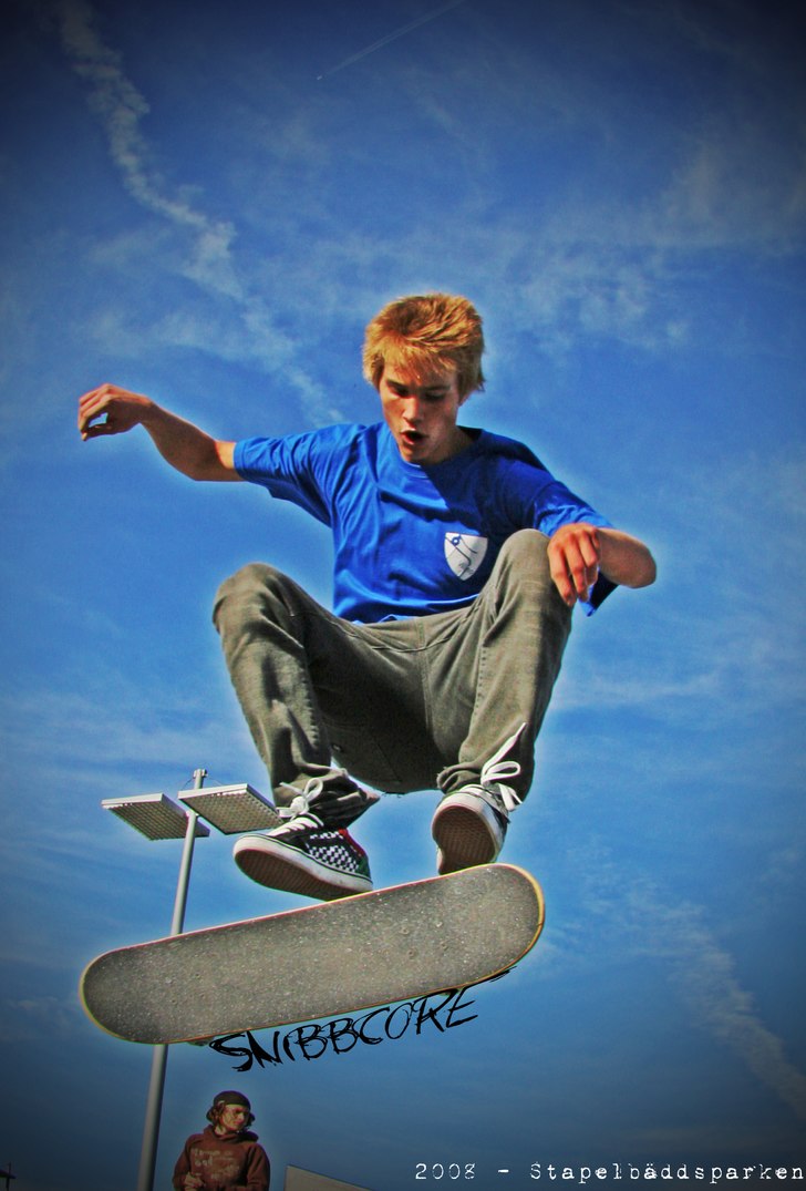 Foto: Lucas Englund. Åkare: Random snubbe.