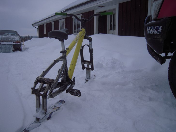 Skibike. Foto: Olle Borg.