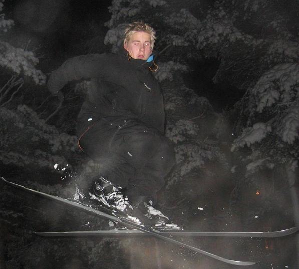 Första åket i vinter. Foto: David Enlund. Åkare: Max Trygg.