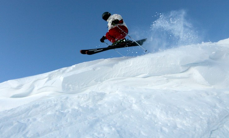 Skön landning. Foto: Henrik Thunstedt. Åkare: Petteri Koste.