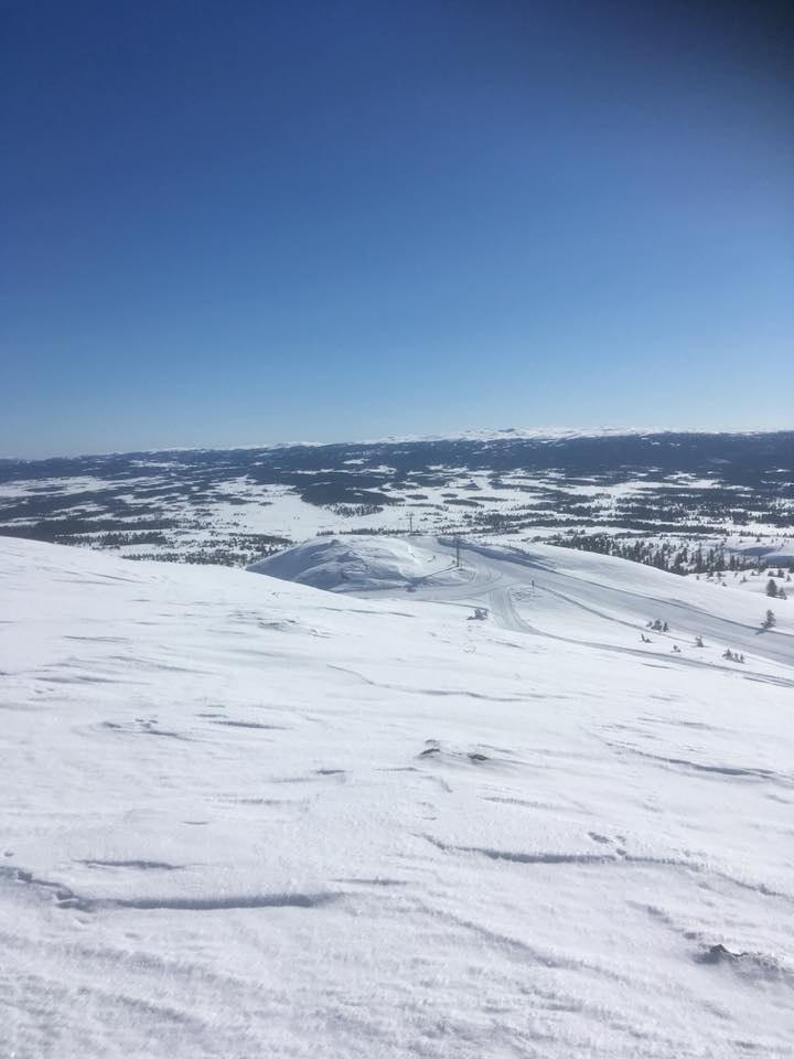 Drømmeforhold i fjellet!
Vi holder åpent i helge.