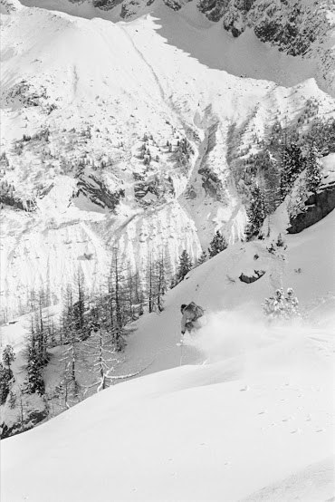Tagen i Chamonix. Nära montenvers. 

Åkare : O. Foto: Rikard Lindby. Åkare: Oskar Lindby.