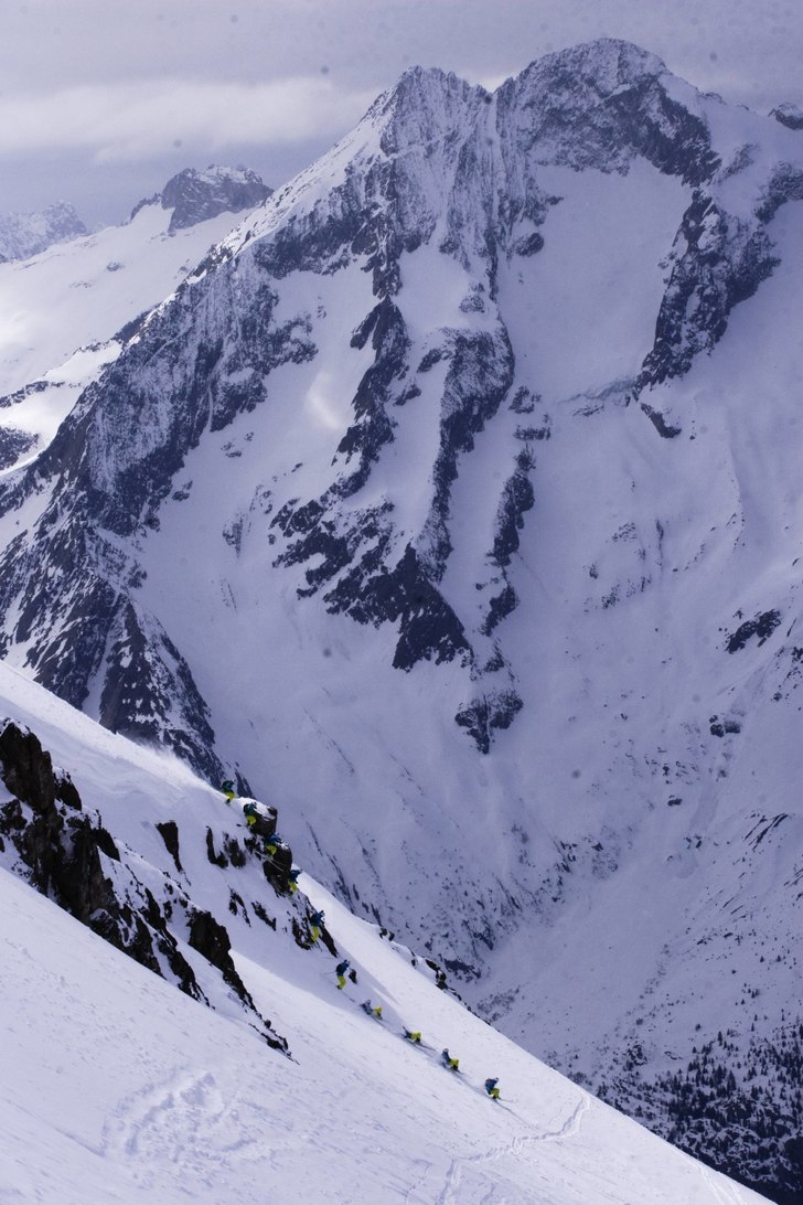 Litet dropp i vårsnön. Foto: Anders Olesen. Åkare: Marcus Lantz.