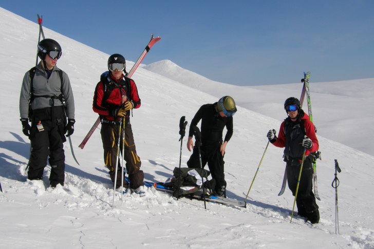 Glada grabbar på väg uppför :) I live för this. Foto: Mikael Eriksson. Åkare: Englin,Daniel,Pär,Micke R.