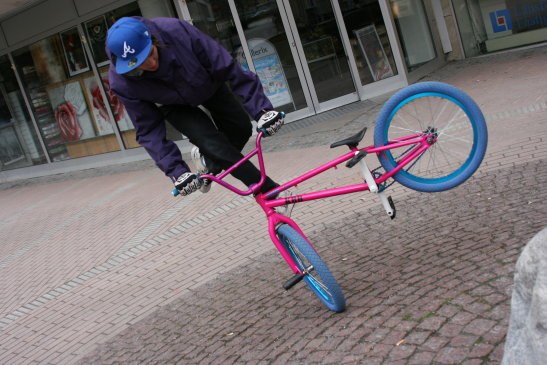 Fotjam tailwhip !. Foto: Jakob ´Lindblad. Åkare: Joseph Jansson.