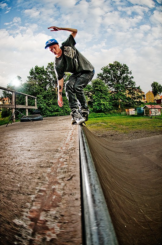 Porn. Foto: Kristofer Karlberg. Åkare: Jonatan Stålberg.
