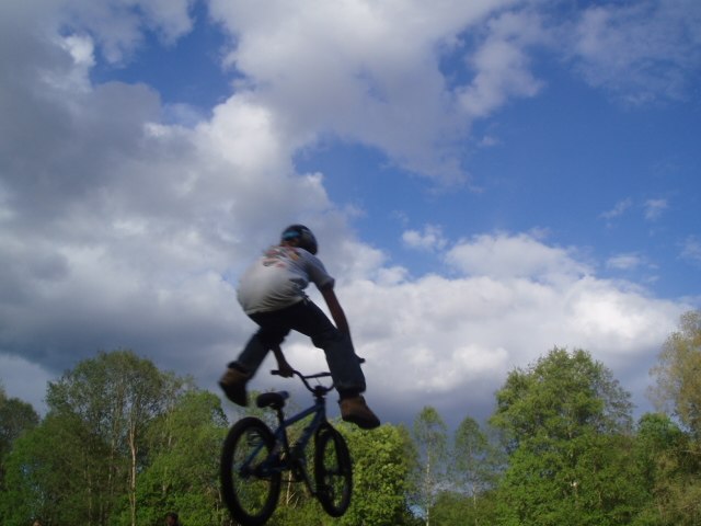 no foot crankflip. Foto: love hedstrom. Åkare: sim0n sandman.