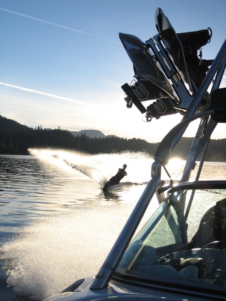 Bara ytterligare en till solnedgang session pa rub. Foto: Theodore Birkner. Åkare: Ross Enns.