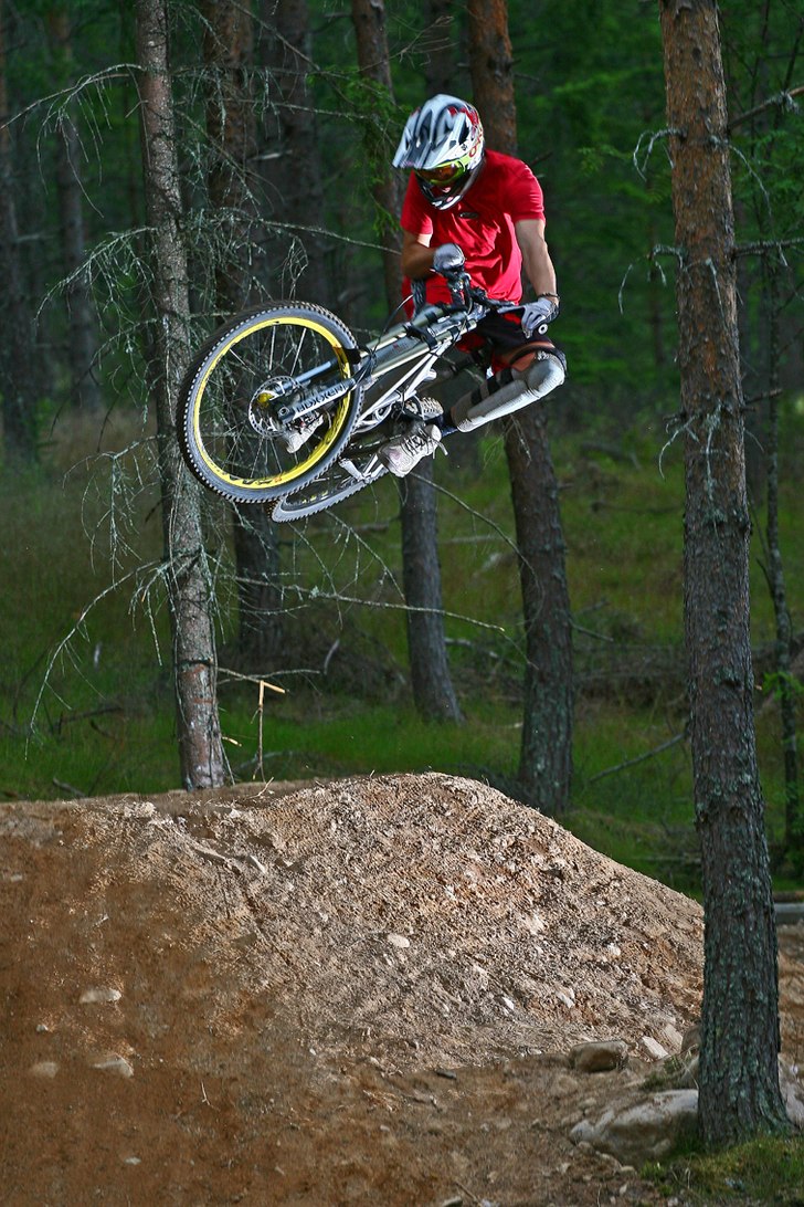 Tablar på berget. Foto: Jacob Gustafsson. Åkare: Anders Solin.