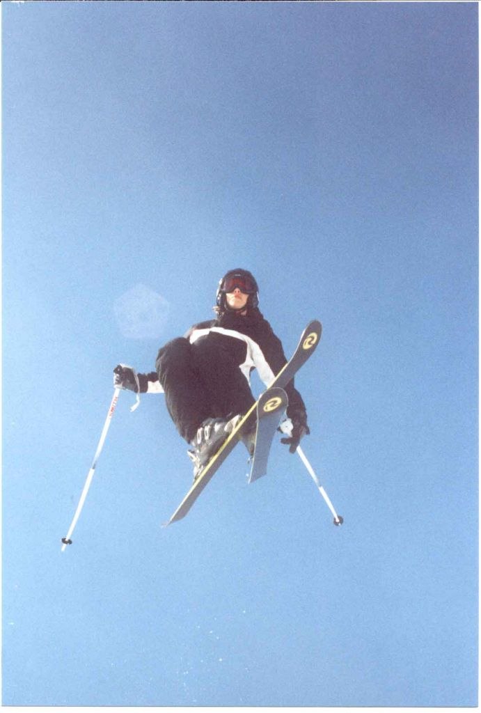 Linneas första år i bigjumpen. Jag låg mellan h. Foto: Magnus Malmgren. Åkare: Linnea Karlsson.