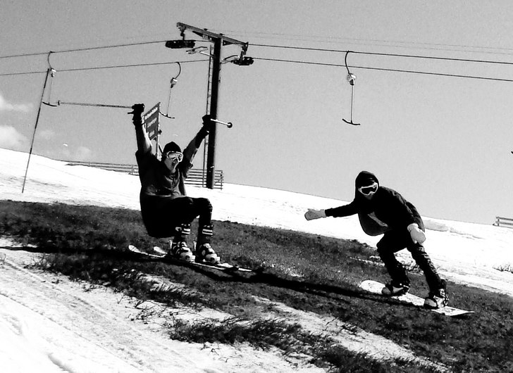 Vårspex. Foto: Fredrik Nordqvist. Åkare: Marcus Leander och Per Lindström.