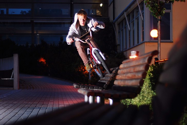 Foto: Simon Lindberg. Åkare: Henrik Westlund.