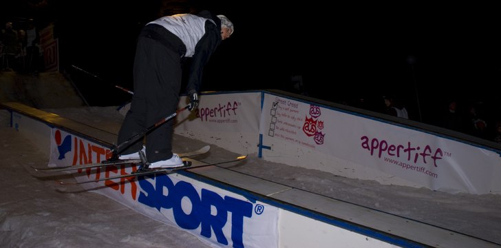 Sandviken City Railjam. Foto: Mats Josefsson. Åkare: Niklas Jansson.