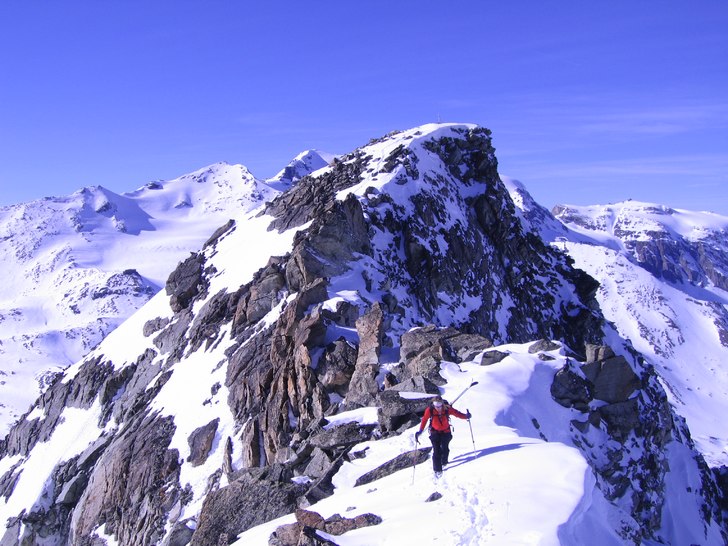 Topptur i Arolla. Foto: Krister Jonsson. Åkare: Anna Backlund.