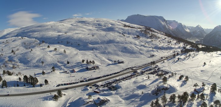 Vi opnar alle heisar!
Vi har fått mykje snø dei .