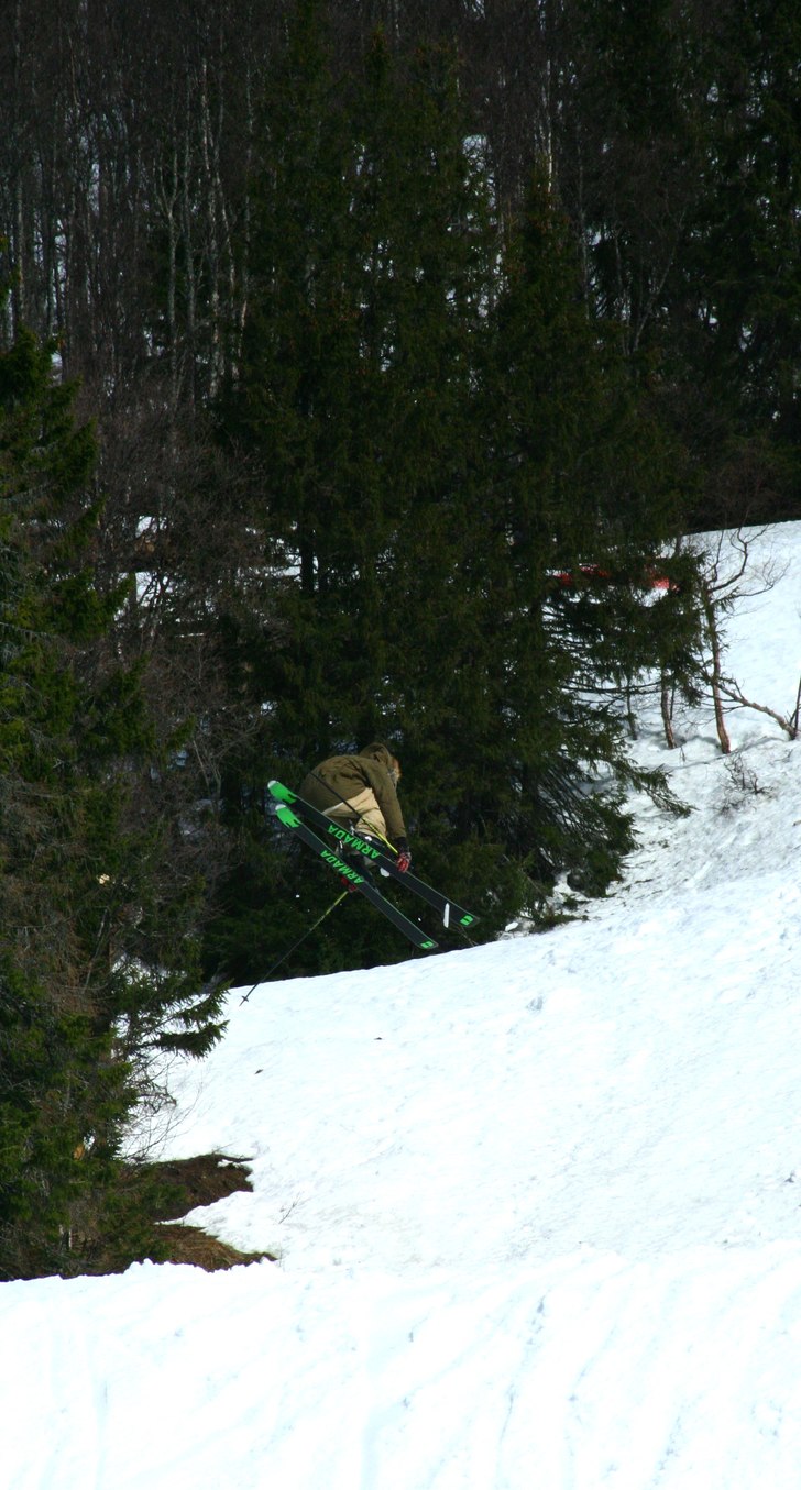 åre frirajd me nollgraders snurr. utan flax :(. Foto: benjamin johansson. Åkare: hejde.