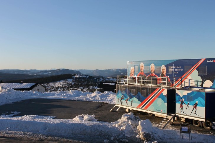 Stårlende Sol!
Skyfri himmel , nykjørte løyper .