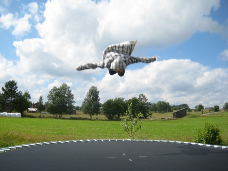 super-man frontflip =). Foto: MaX. Åkare: Jag.