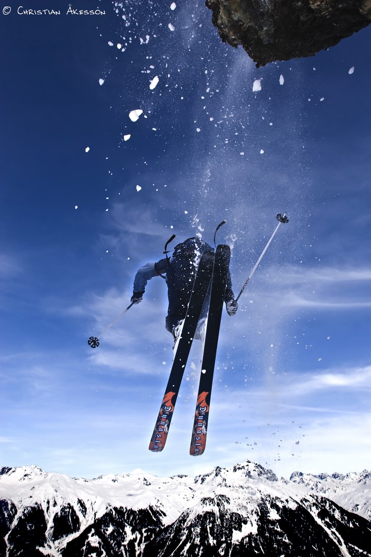 Peter droppar stort i Silvretta Nova & stompar. Foto: Christian Åkesson. Åkare: Peter Andersson.