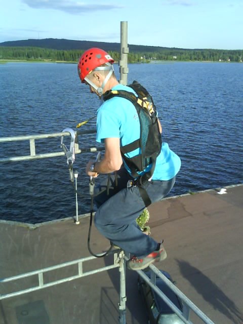 Vattenhoppsbygge i Arvika. Foto: Magnus Malmgren. Åkare: --.