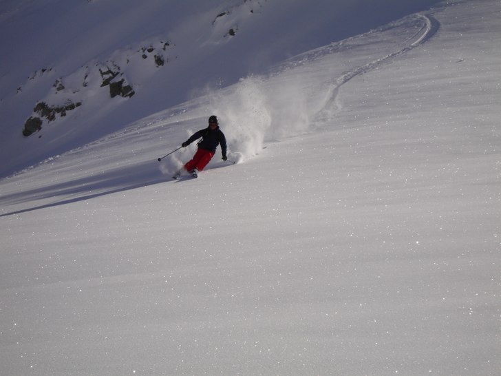 Februaripudret!. Foto: Per Björklund. Åkare: Emil Gustafsson.