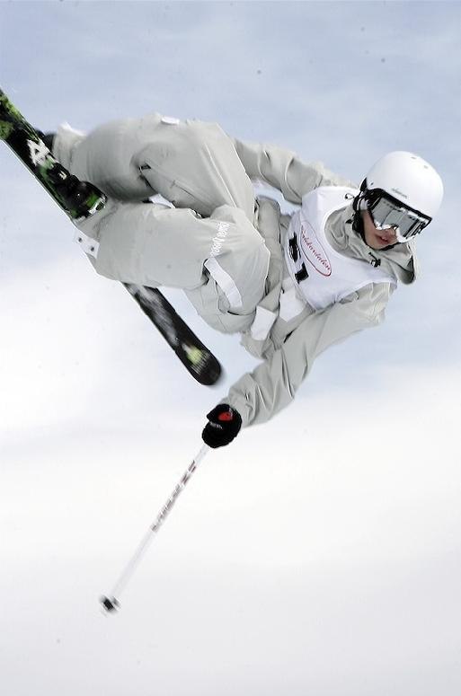 Flat 5 . Foto: Peter Frissel. Åkare: Anton Olsson.