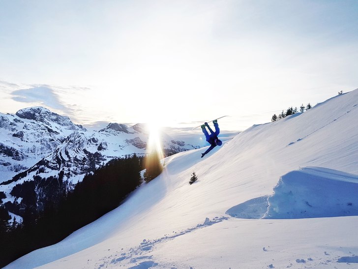 Efter lite skråande (skiers right) från knappen,. Foto: Ludwig Kolmberger. Åkare: Alfred Bolsöy.