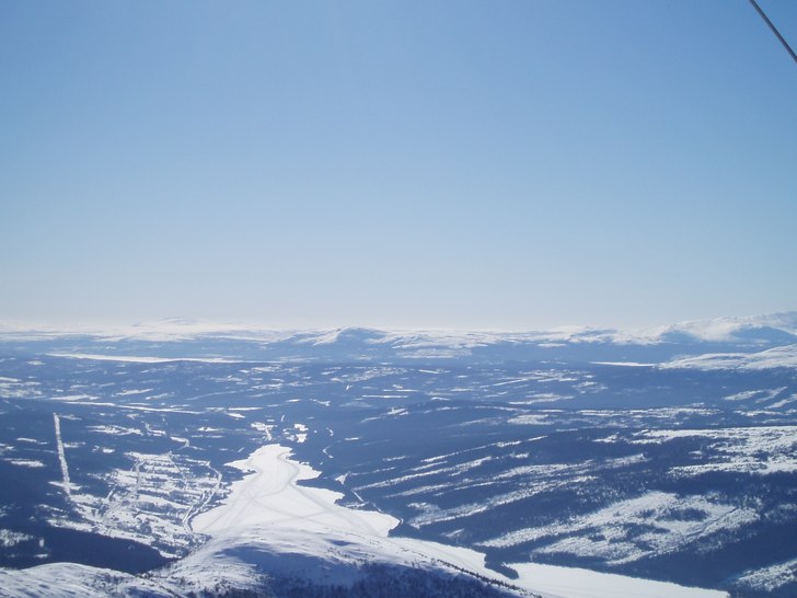 Åreskutans utsikt. inte att leka med!. Foto: Kajsa wejåker.