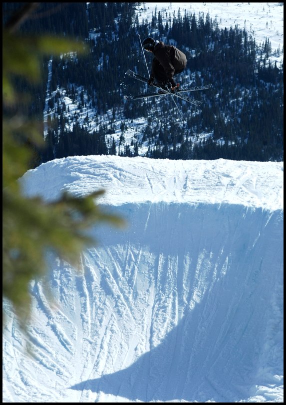 Sol, snö å slask:D. Foto: Johan Schedin. Åkare: Johan olsson.