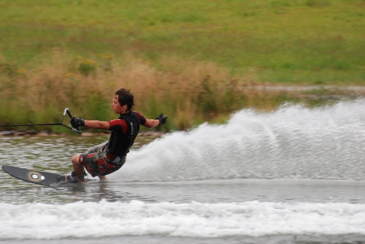 in the slalom course. Foto: Richard Nilsson. Åkare: Henrik.