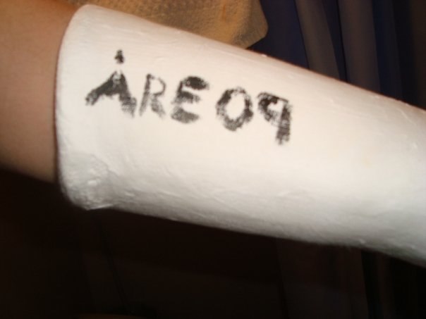 Åre 2009 första dagen. Efter ett misslyckat hopp. Foto: Emma Bonnevier. Åkare: Sofia de Bourg.