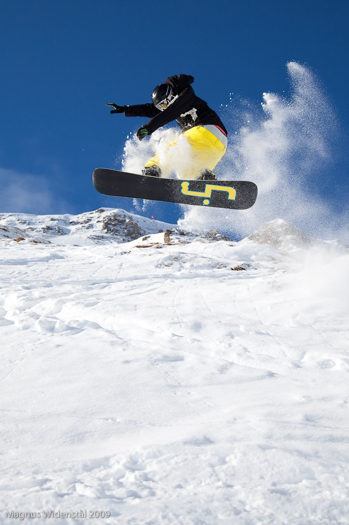 Foto: M W. Åkare: M Q.