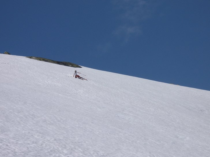 Baksidan var ruskigt rolig i shorts!. Foto: Marcus Junkka. Åkare: Ville Berg-Malmborg.