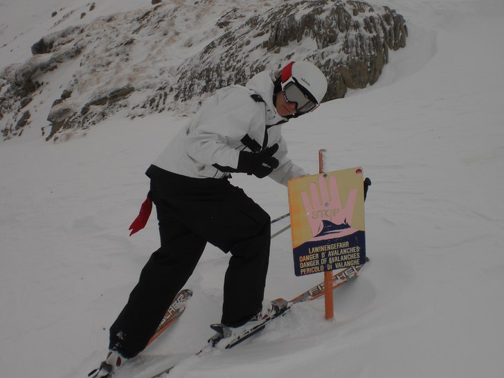 Lite seriös offpist är aldrig fel!. Foto: Jag själv. Åkare: Oskar Elofsson.