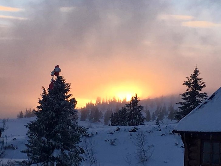 Heis går lørdager og søndager før jul
Storefje.
