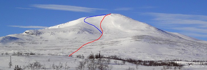 Här ser man den blåa linjen som lämpligaste vä. Foto: Mattias Skantz.