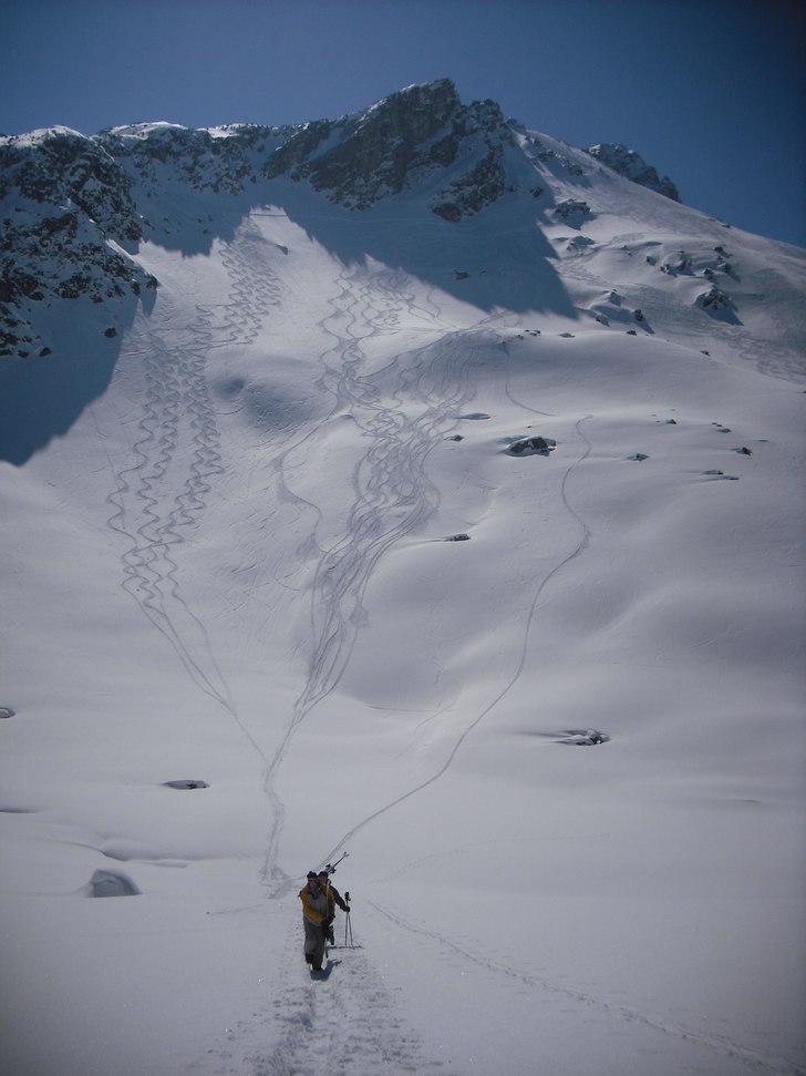 Brutalt fin repa uppifrån högsta toppen i områd. Foto: Johan Lindelöf.