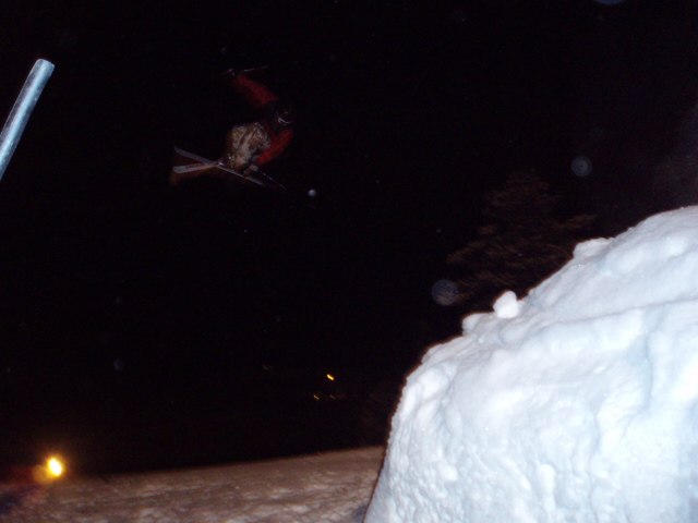 fredde i nåt sik!!. Foto: mee. Åkare: Fredrik Persson.