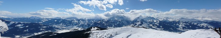 Översikt på Zell am See mot Kitzsteinhorn och Ka. Foto: Peter Igelhammar. Åkare: Peter Igelhammar.